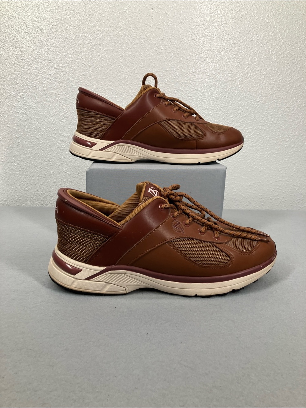 Zeba Brown Leather Sneakers